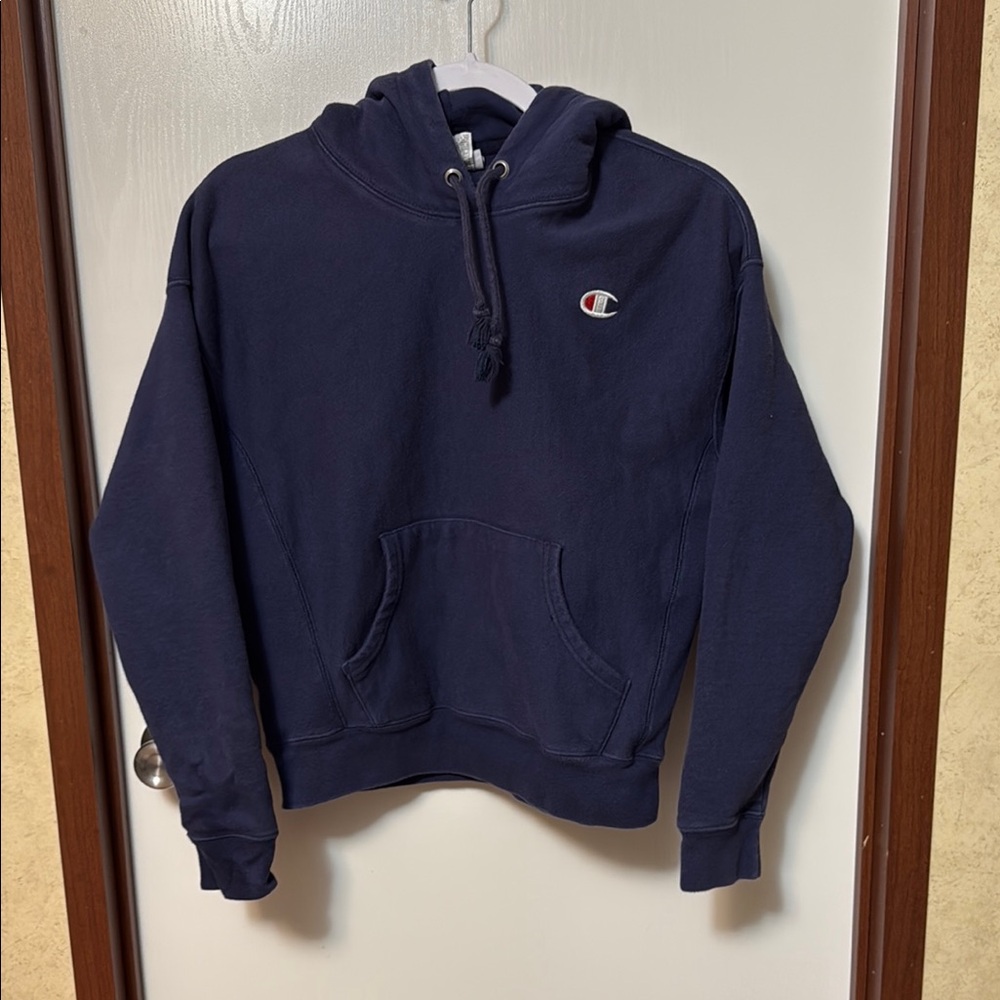 Champion Navy Blue Hoodie Size M